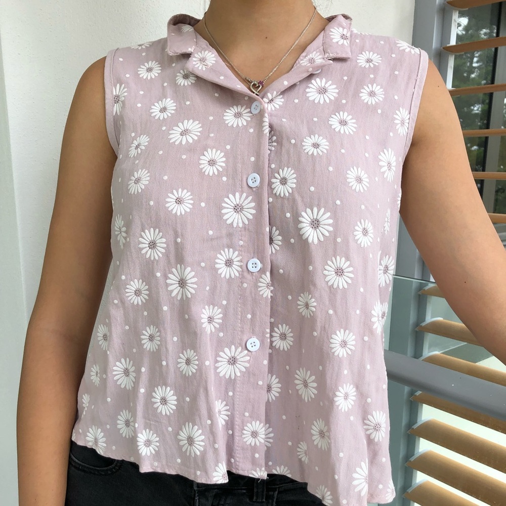 Cute pink floral button-down